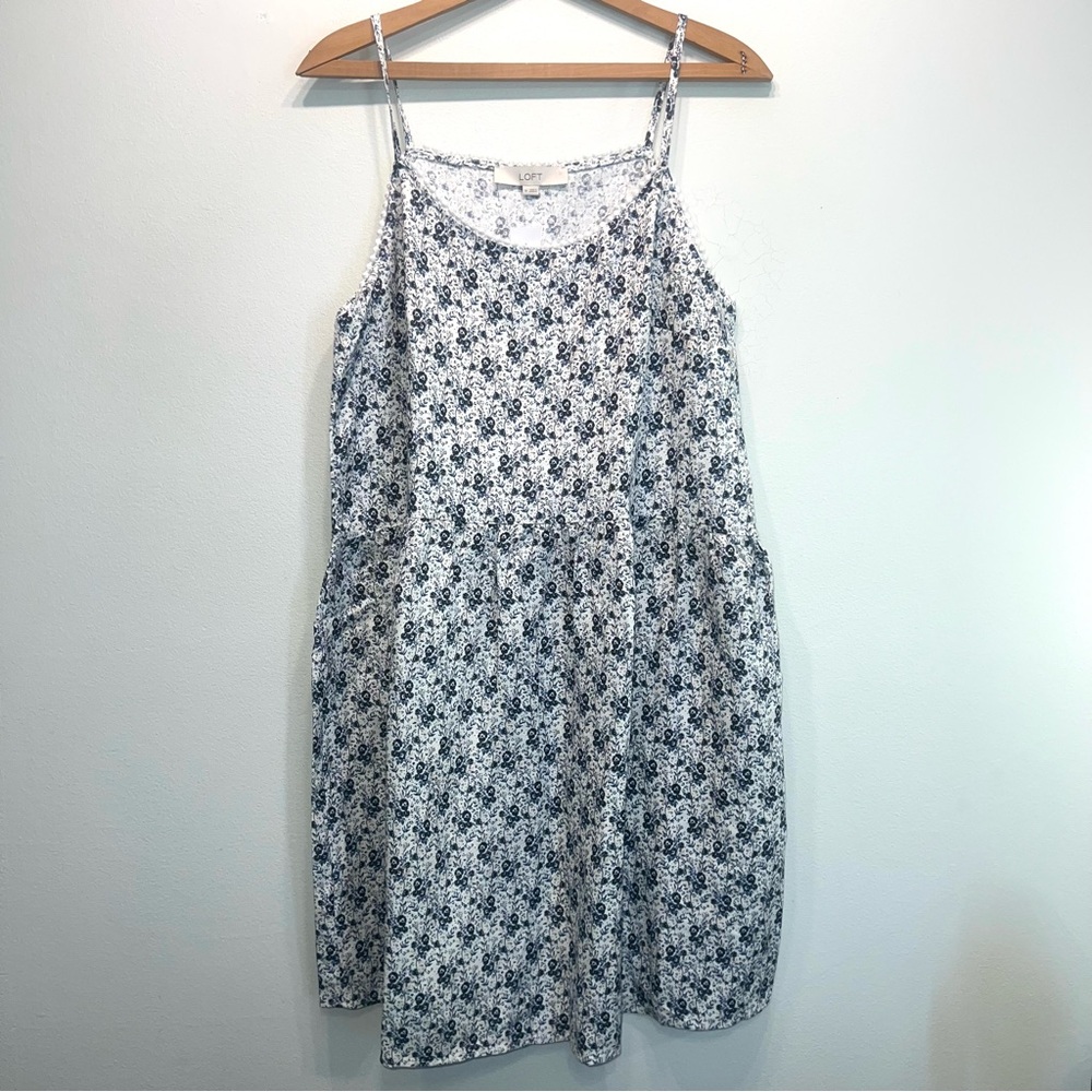 NWT Women's LOFT Sundress Spaghetti Strap Pullover Medium Blue Floral